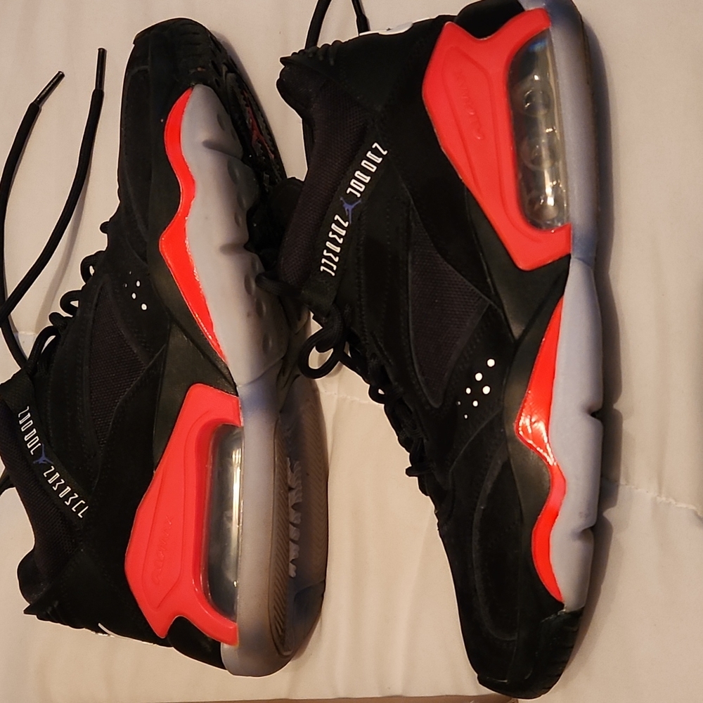 Jordan size 9
